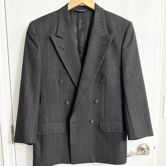 Burberry Suit Jacket - Picture 1 of 12